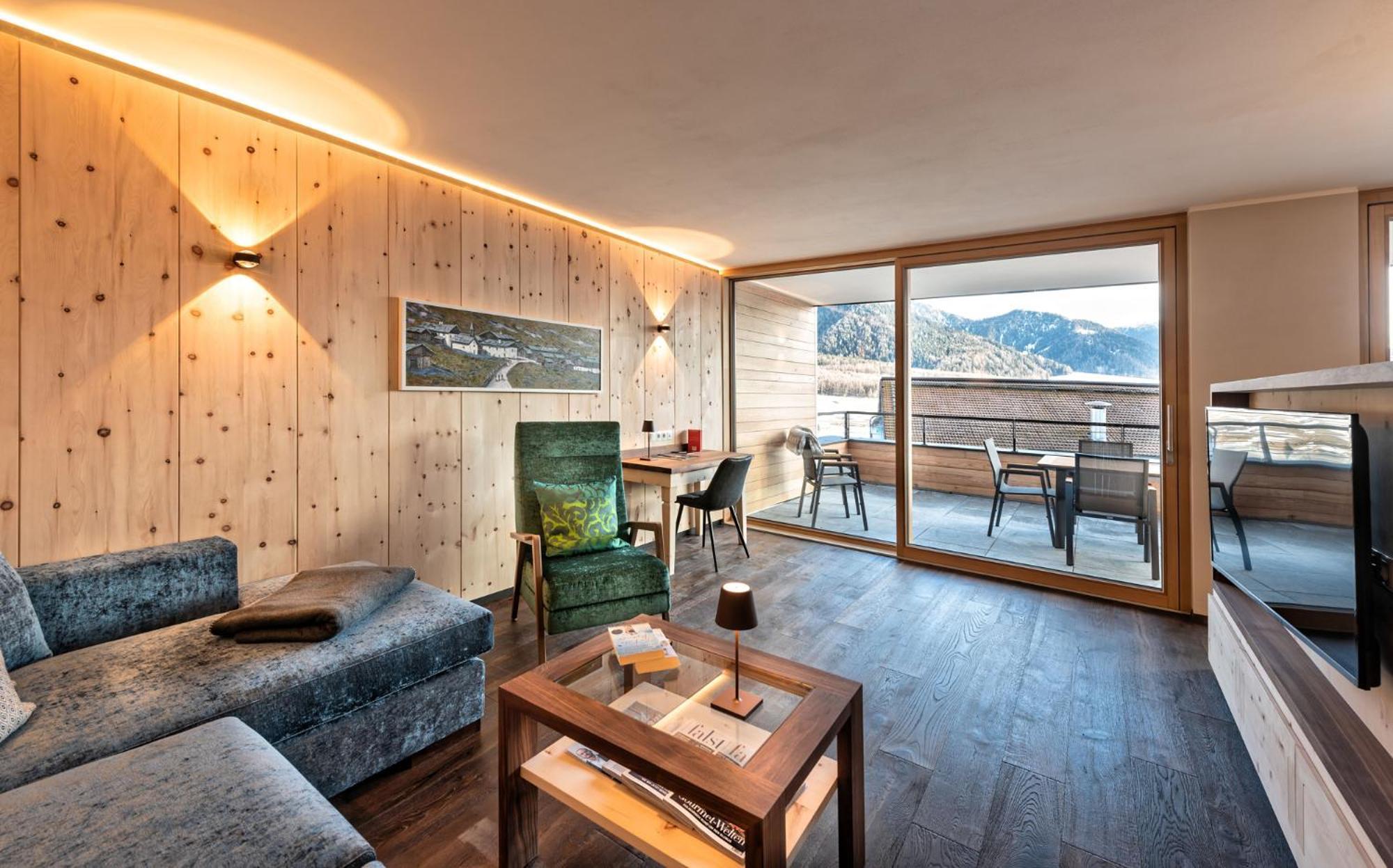 Silent Luxury Chalet Laiet سان فالنتينو أللا موتا المظهر الخارجي الصورة